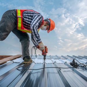 Construction,Expertise,Worker,With,Face,Mask,Wear,Safety,Uniform,Install